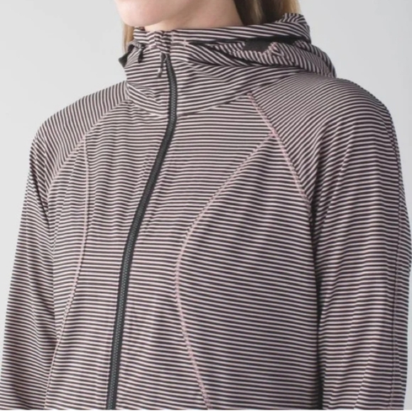 Lululemon Go The Distance Jacket Mini Pop Stripe Printed  Size 4 - Picture 3 of 10